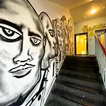 RixHouse Hostel